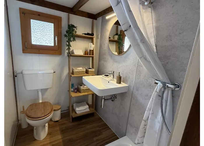 Montana Mit Bergblick Alpesi faház *